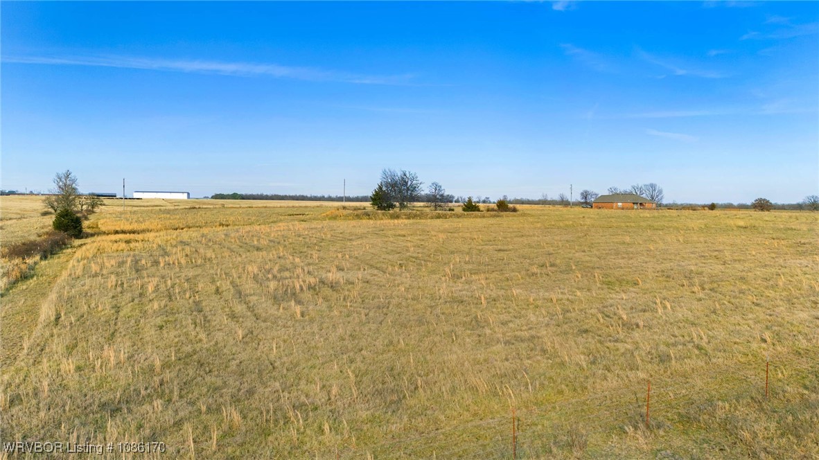 main property photo 31
