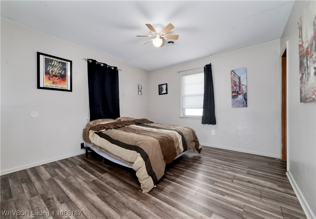 property viewer photo 12