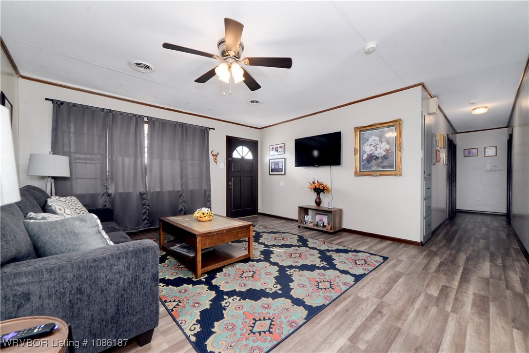 property viewer photo 4