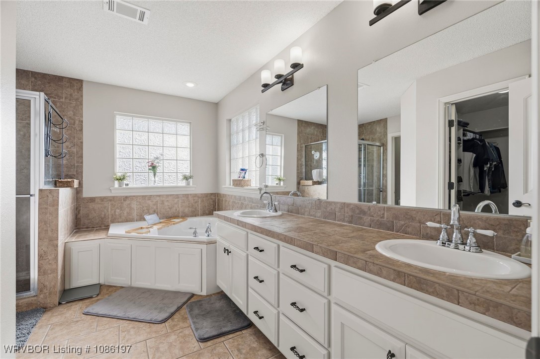 property viewer photo 13