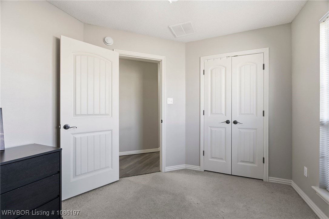 property viewer photo 20