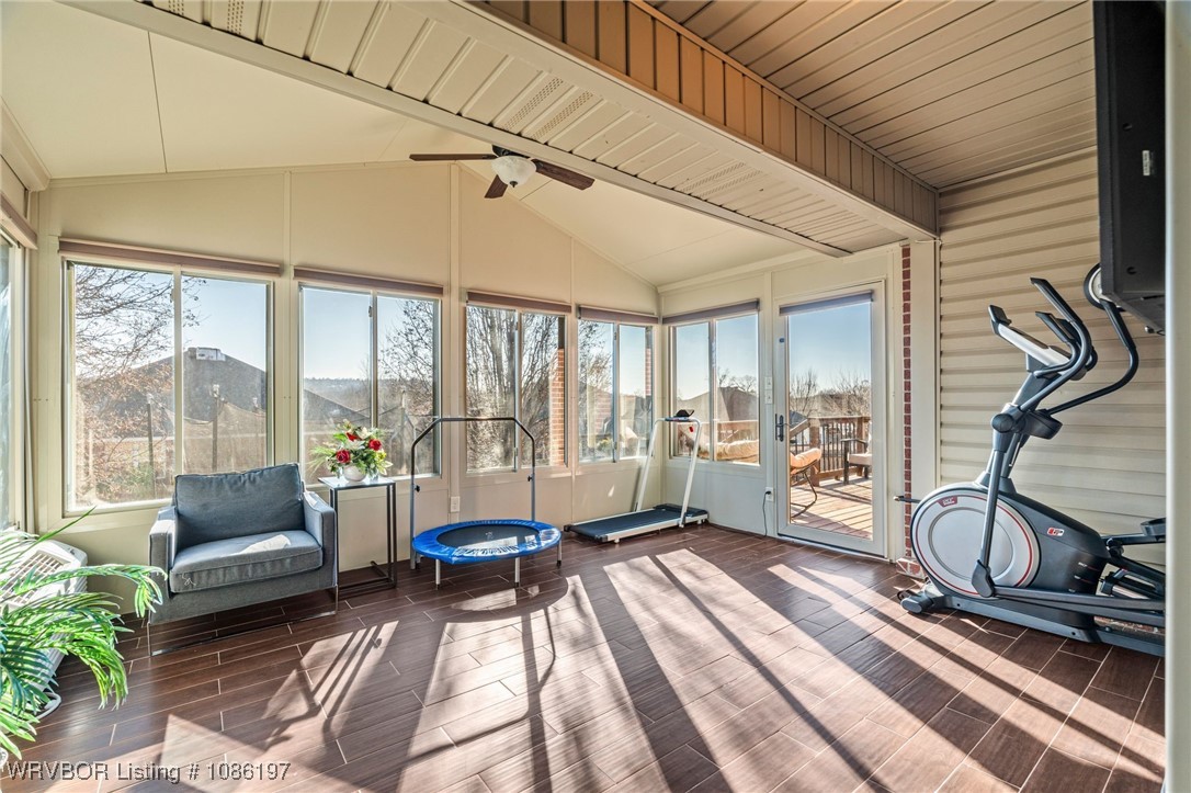 property viewer photo 24