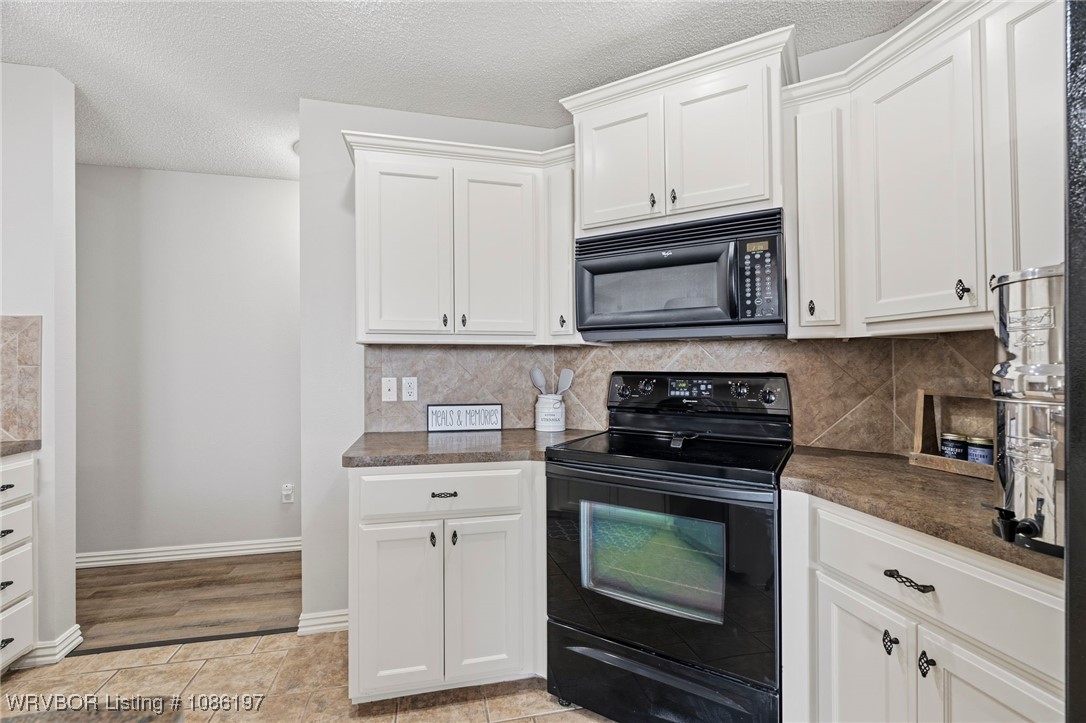 property viewer photo 9