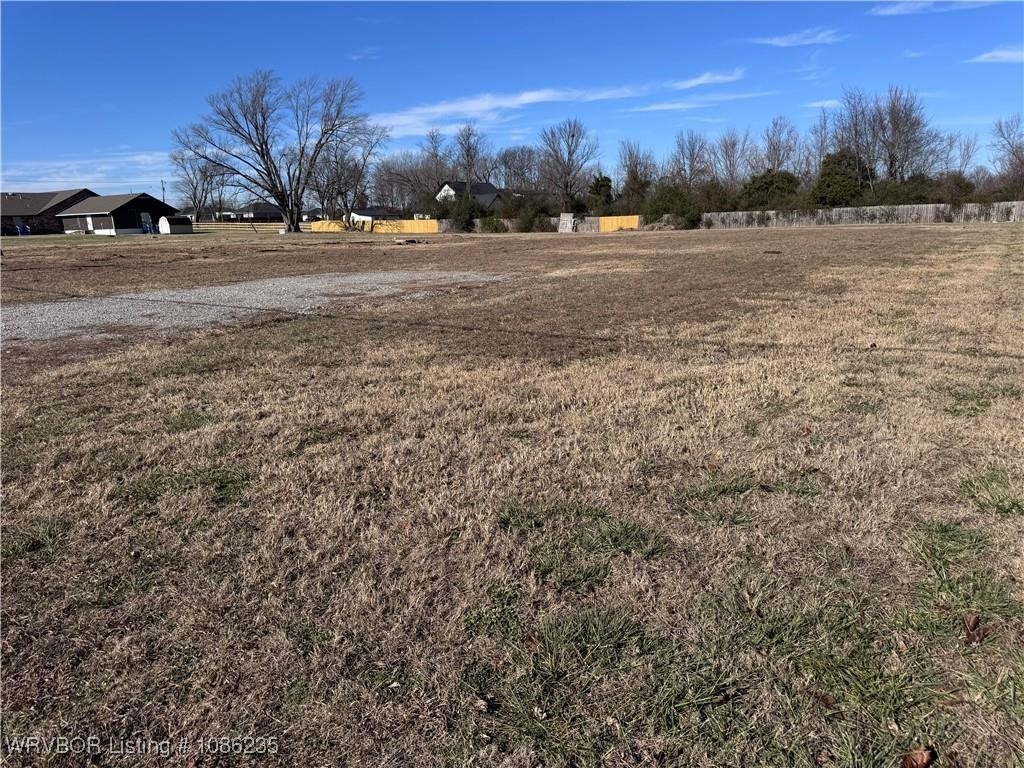 main property photo 6