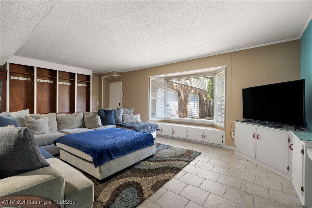 property viewer photo 31