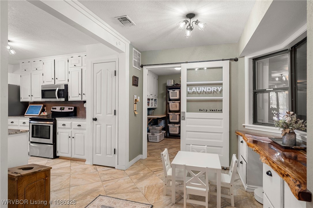 property viewer photo 13