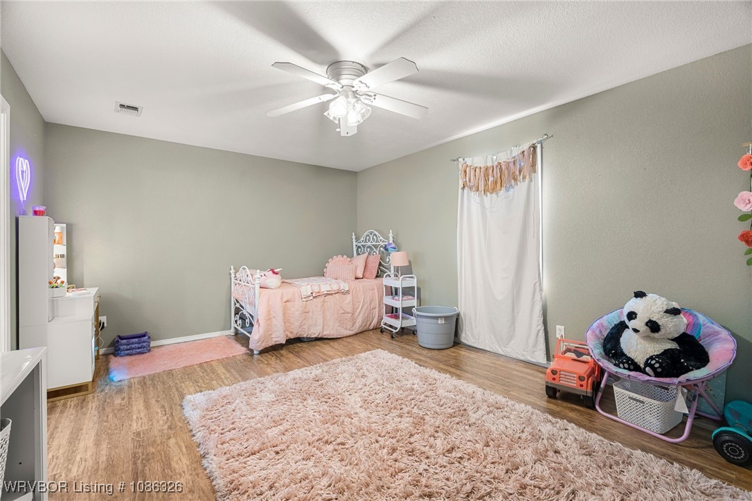 property viewer photo 23