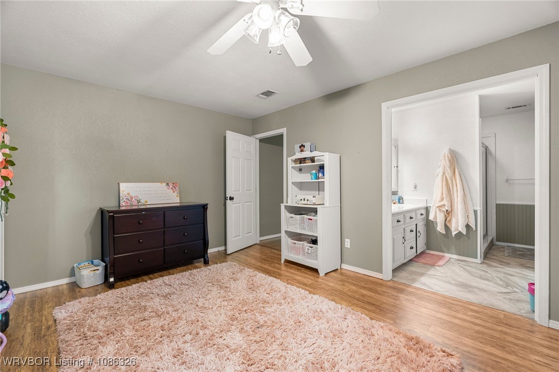 property viewer photo 24