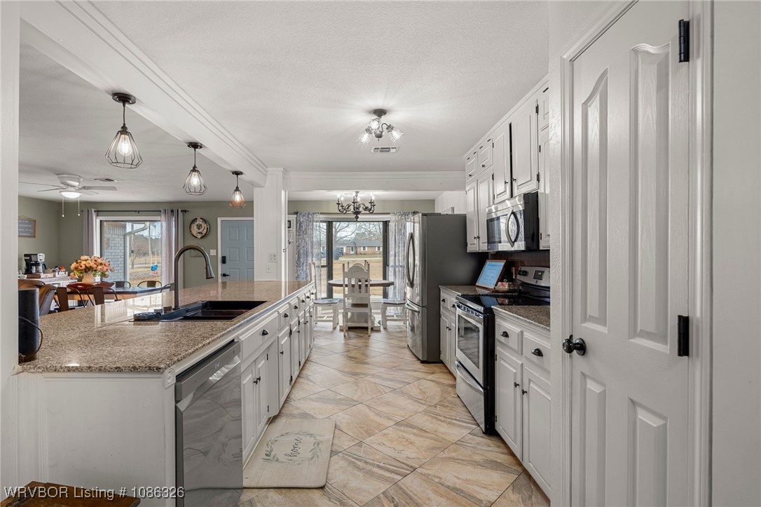 property viewer photo 3