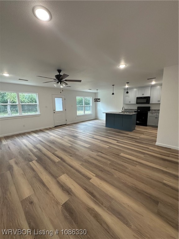 property viewer photo 1