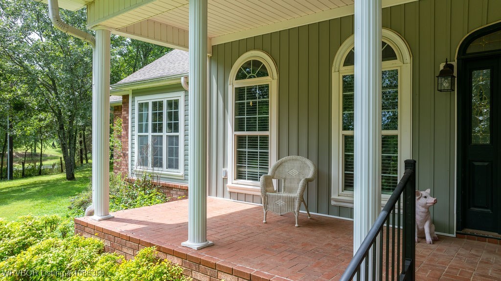 main property photo 18