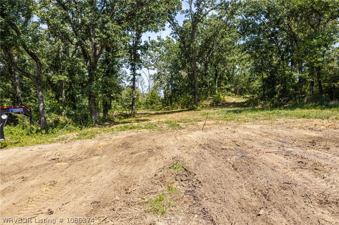 main property photo 30
