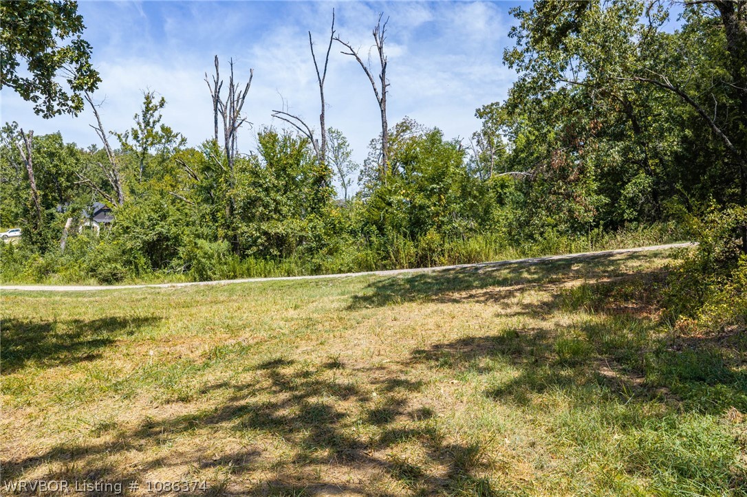 main property photo 35