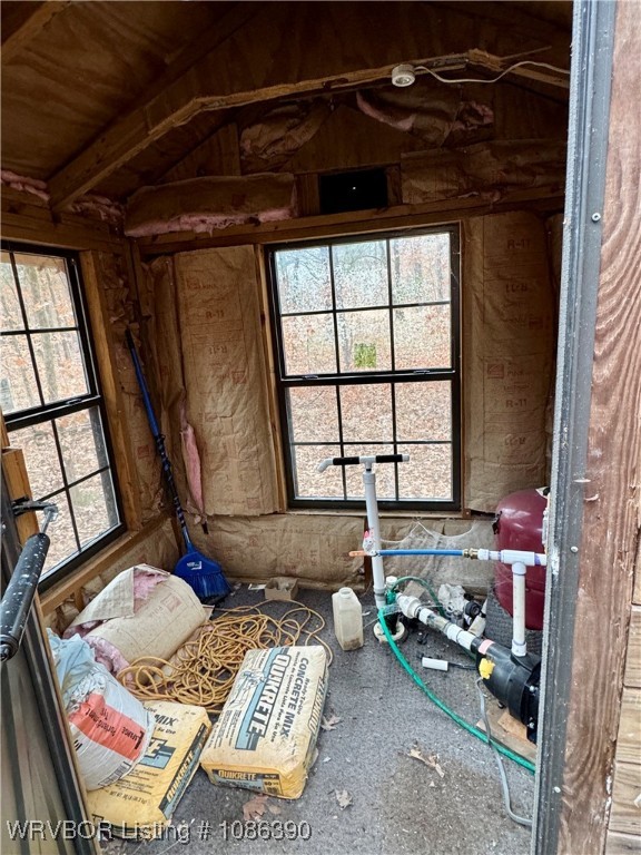 main property photo 28