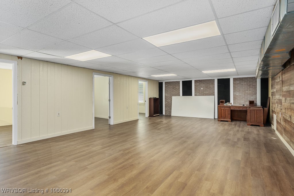 main property photo 7