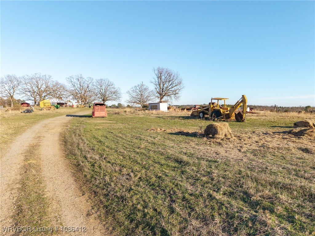 main property photo 18