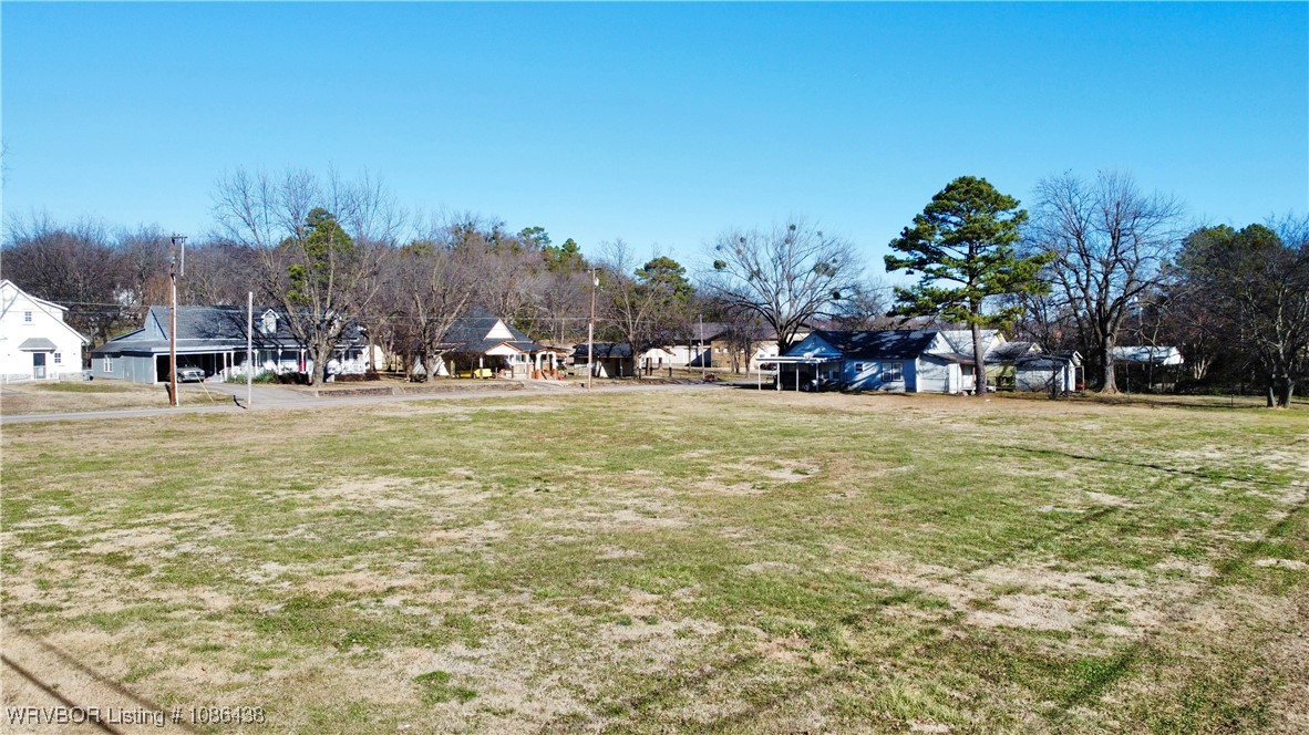 main property photo 9