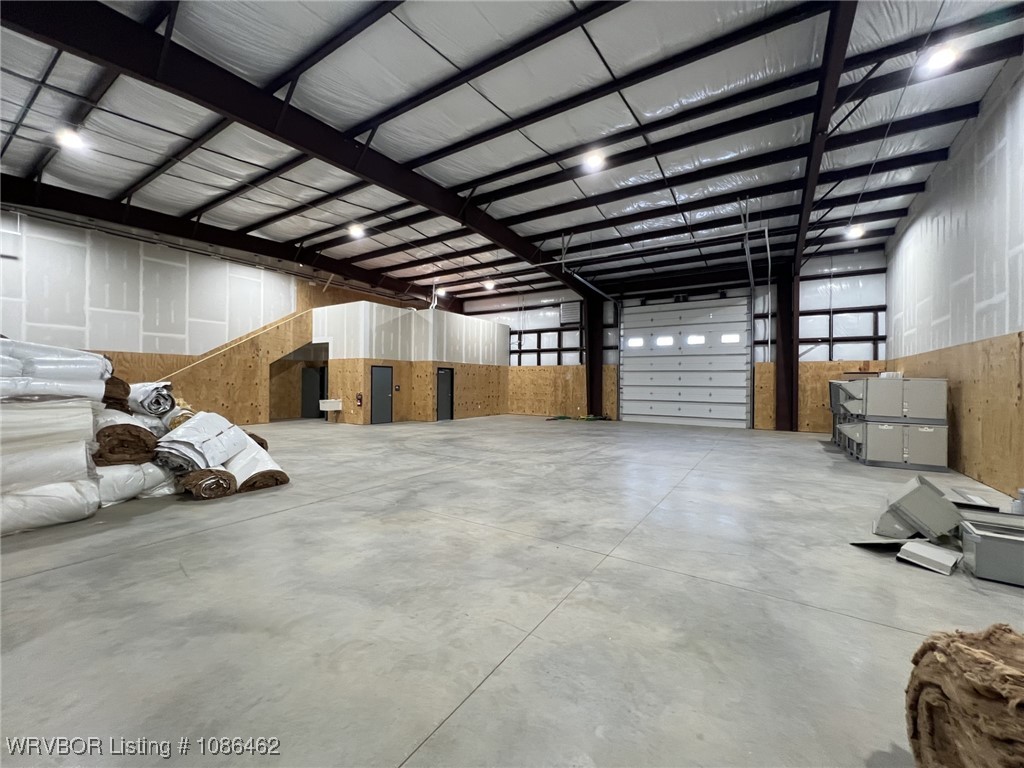 main property photo 6