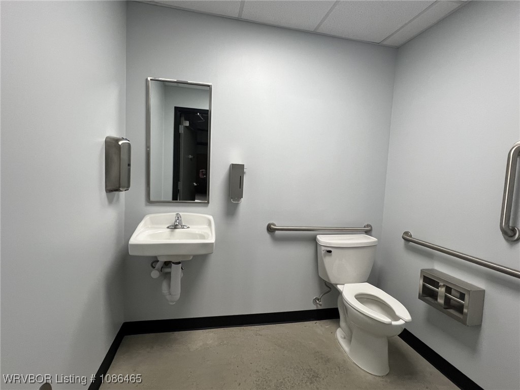 main property photo 4