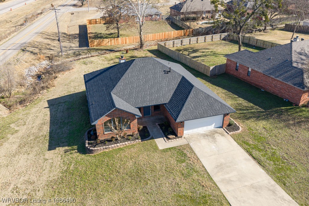 main property photo 45