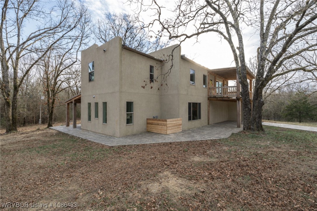 main property photo 37