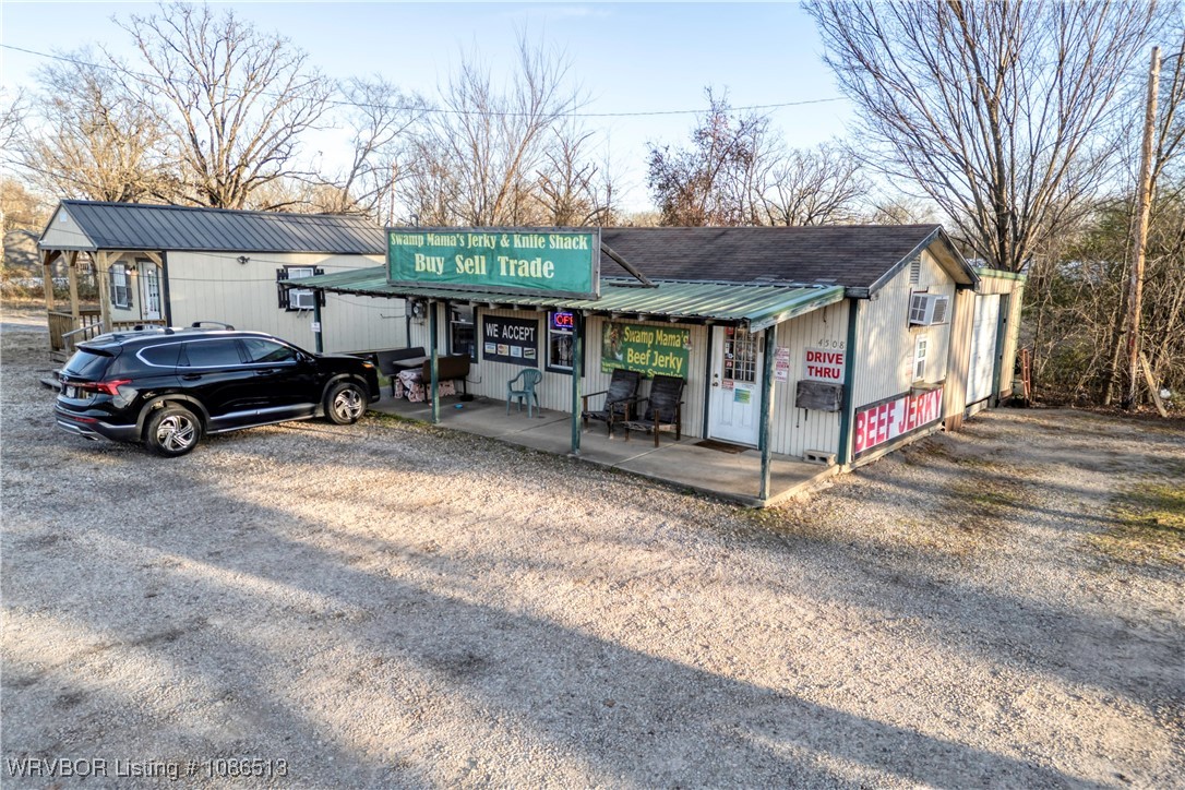 main property photo 15
