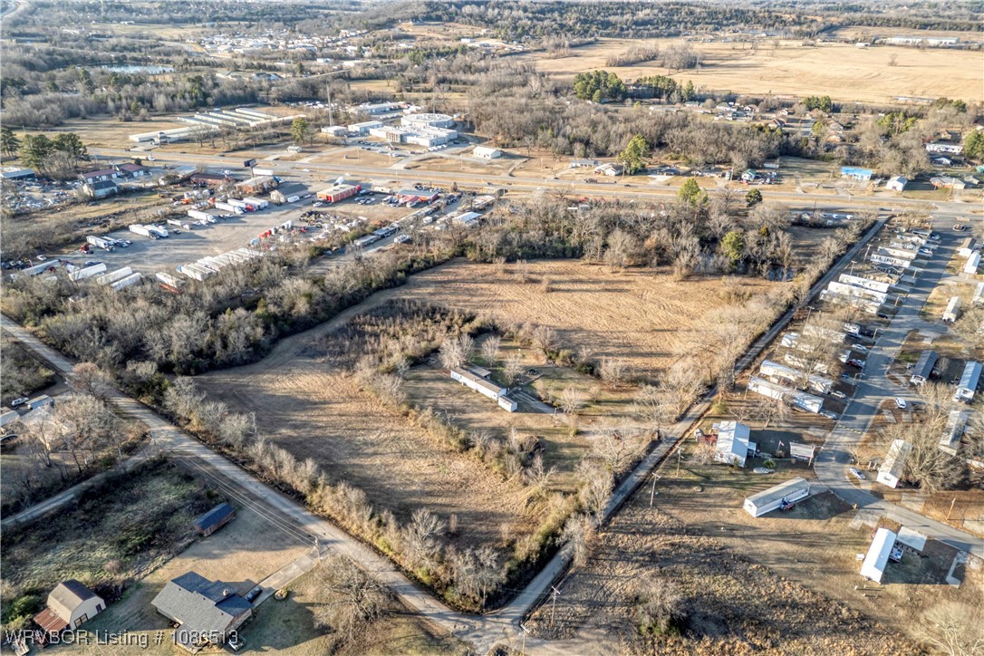 main property photo 23