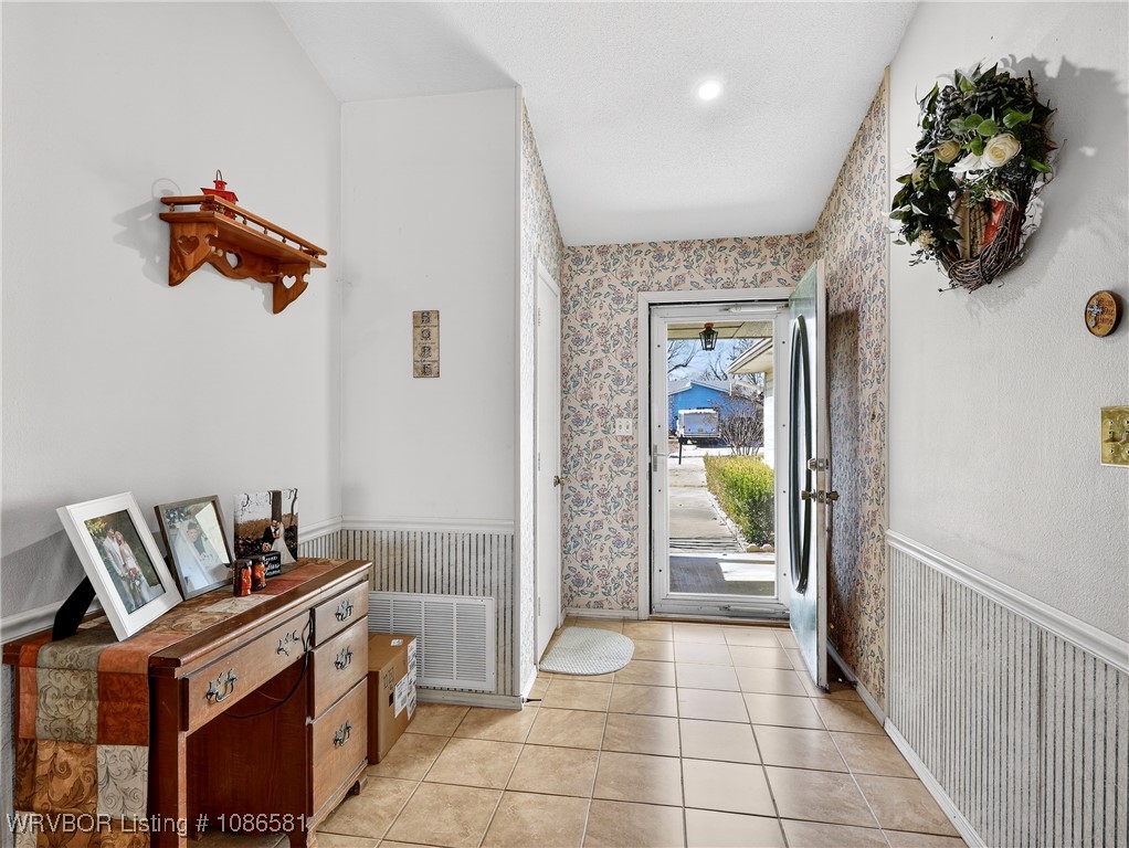 property viewer photo 8