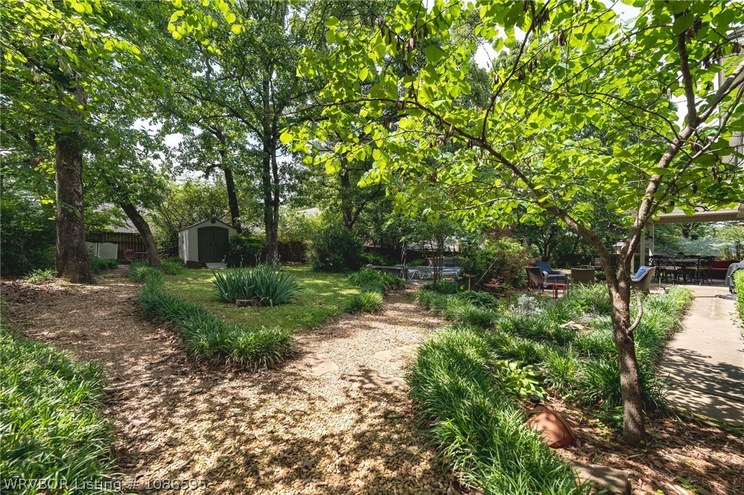 property viewer photo 47