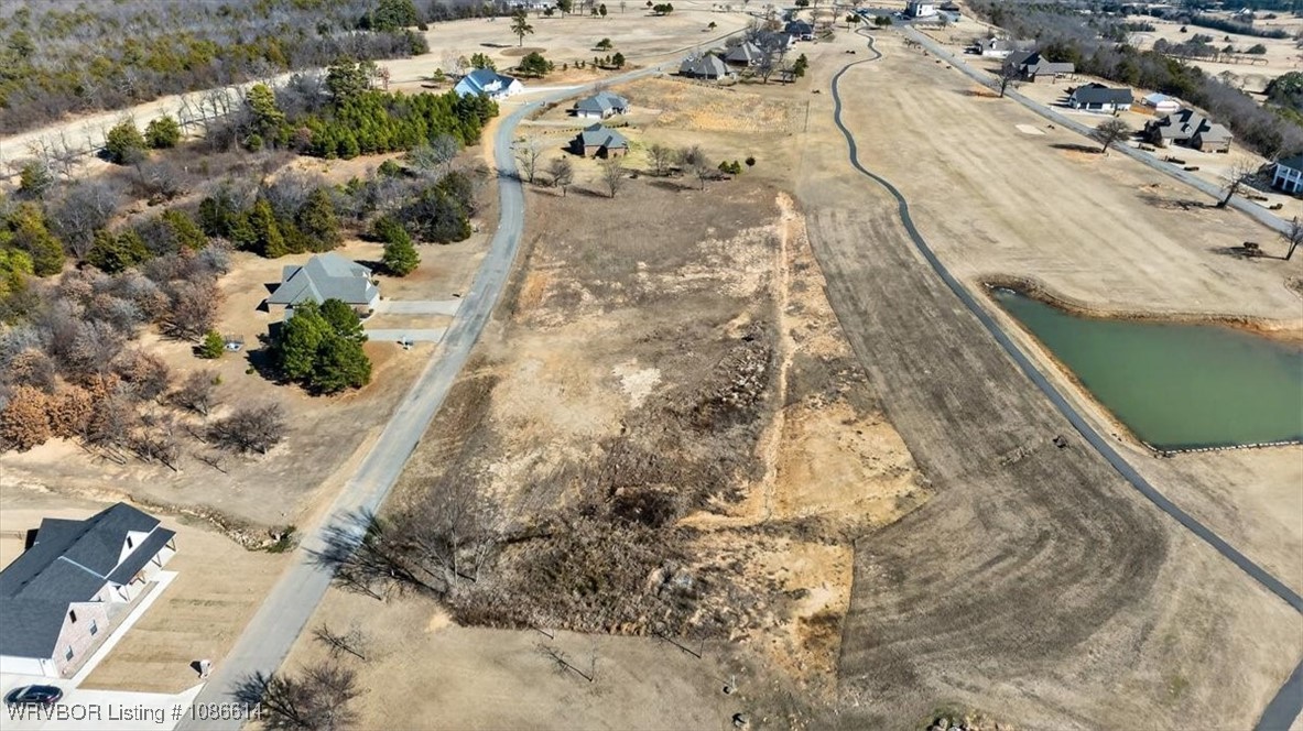 main property photo 12