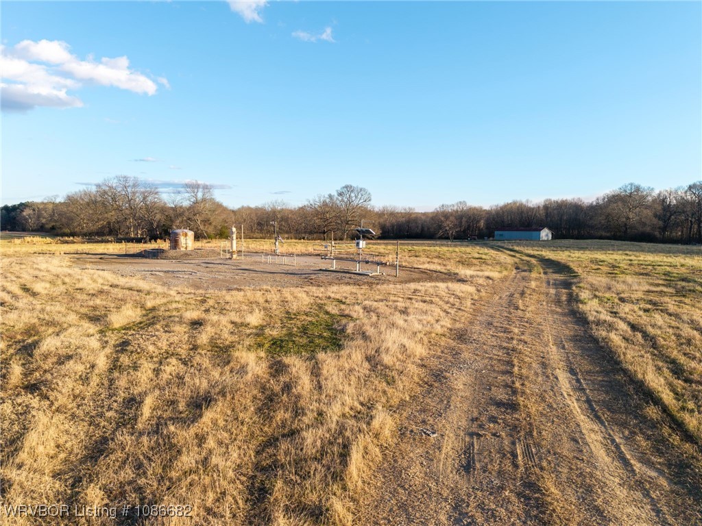 main property photo 13