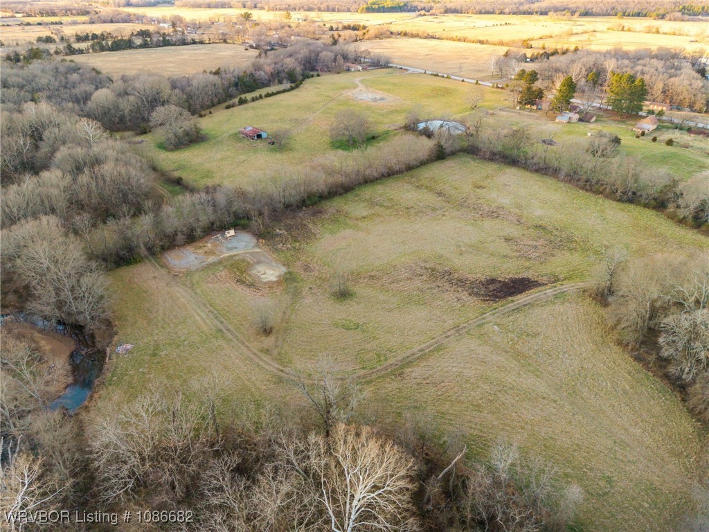 main property photo 30