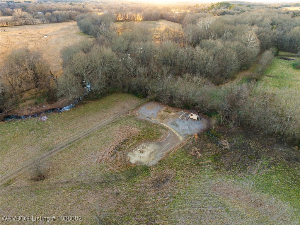 main property photo 31