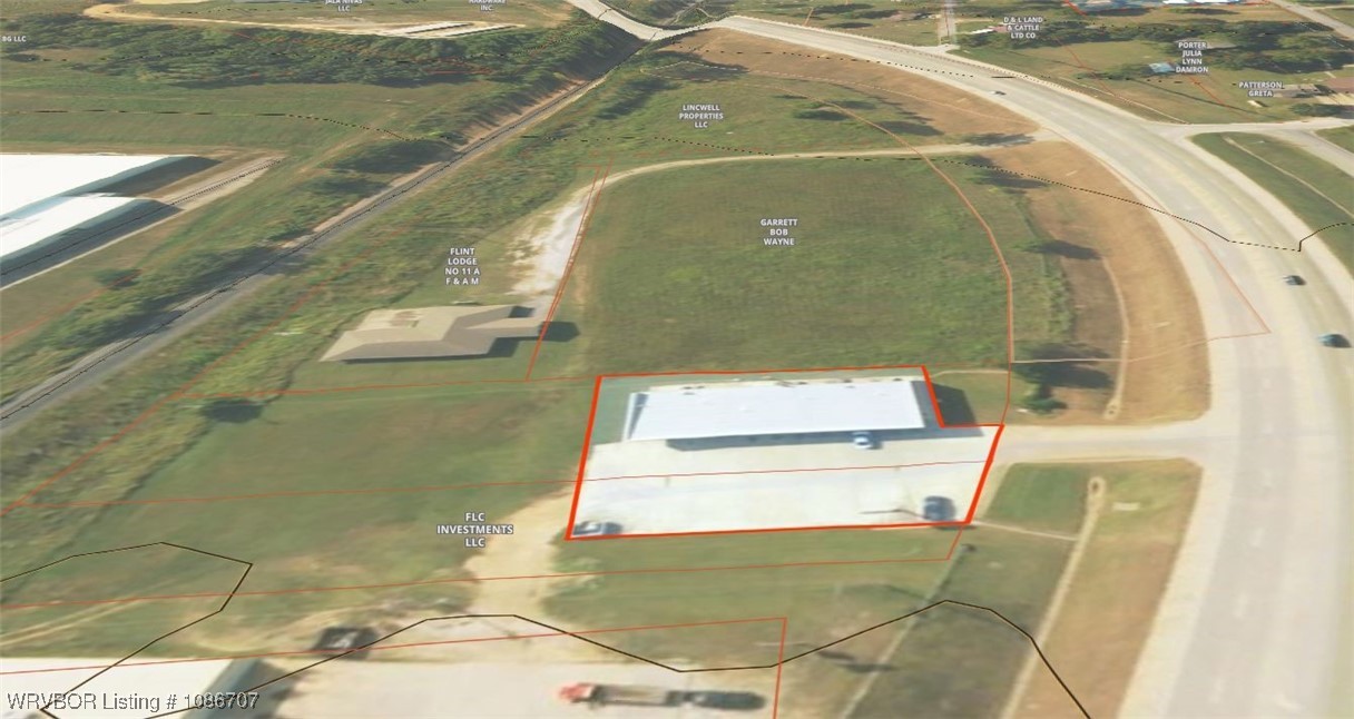 main property photo 19