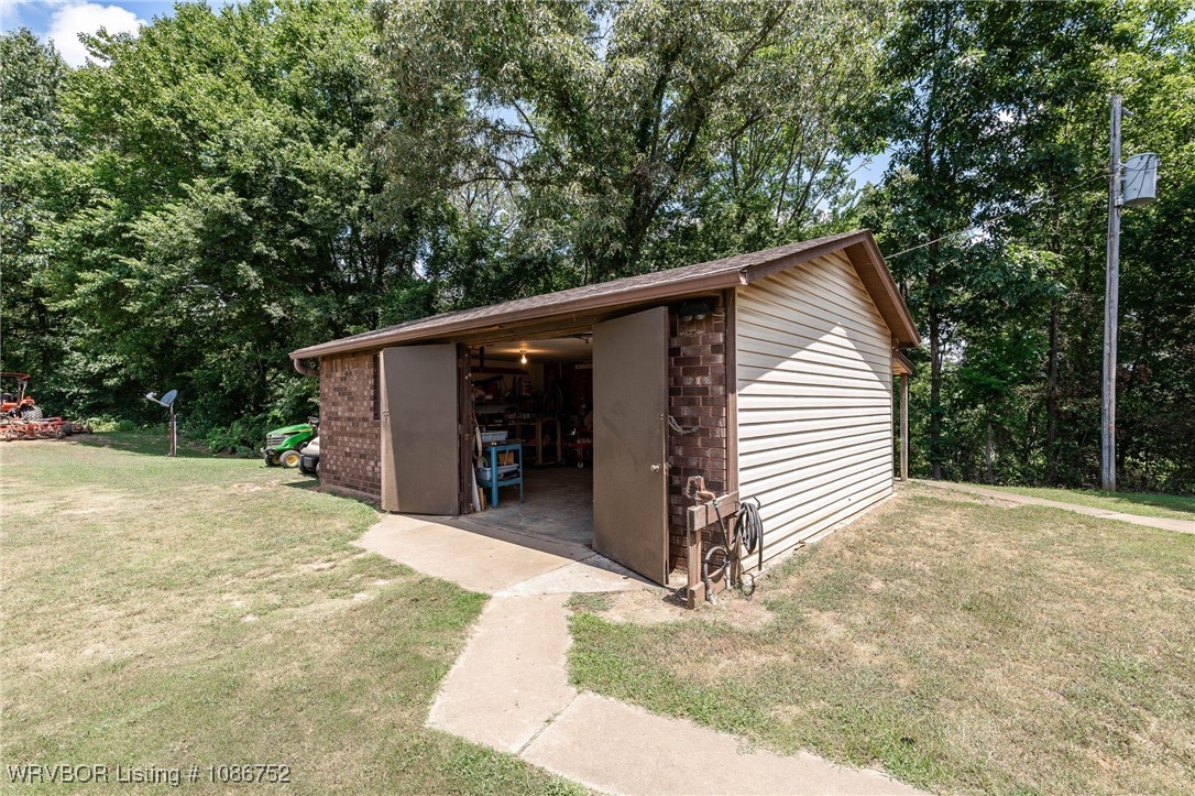 main property photo 42