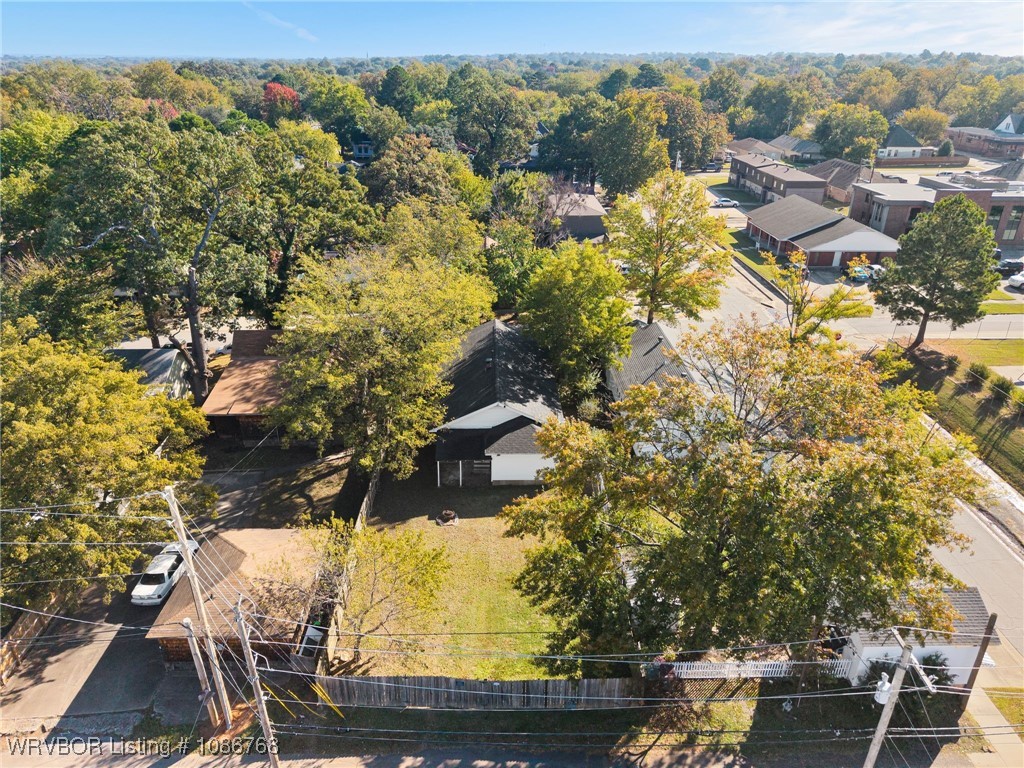 main property photo 29