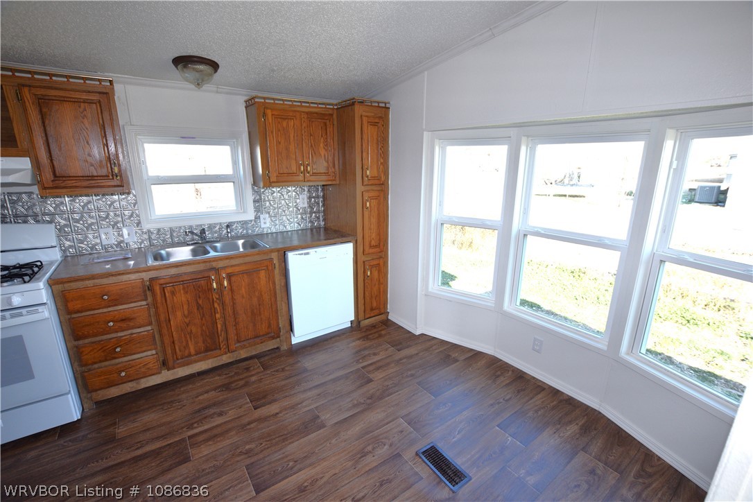 property viewer photo 5
