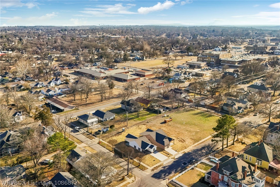 main property photo 34