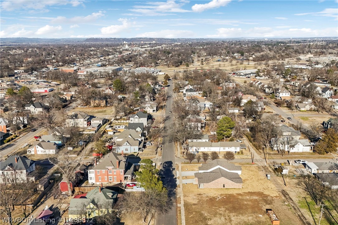 main property photo 38