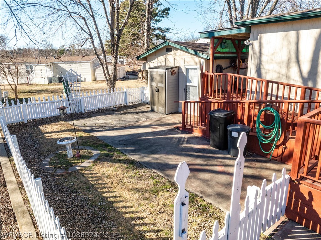 main property photo 4