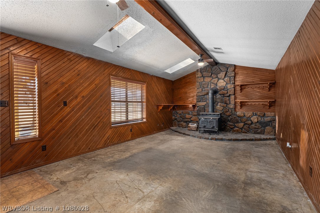 property viewer photo 3