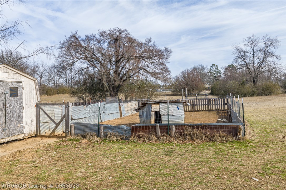property viewer photo 36