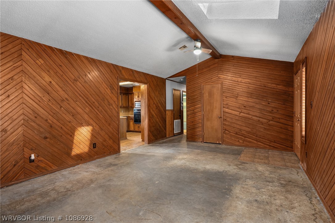 property viewer photo 5