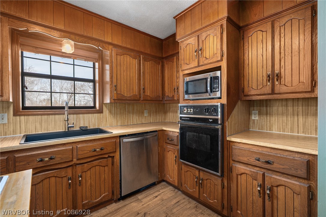 property viewer photo 6