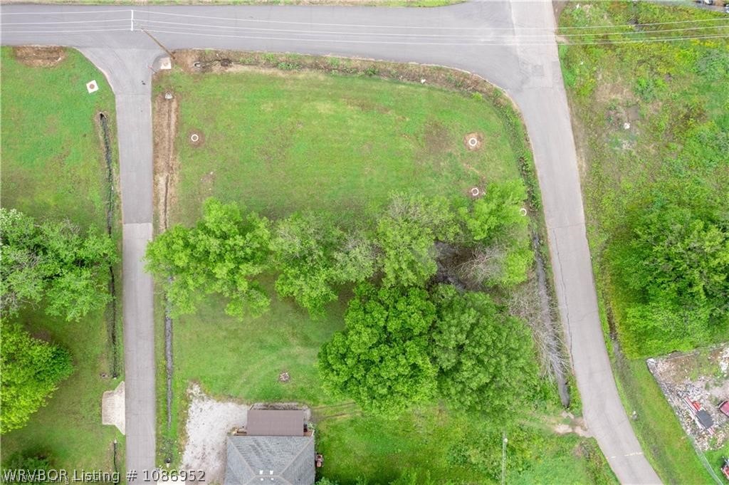 main property photo 9