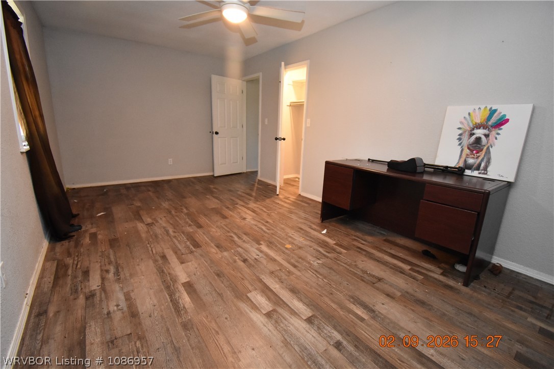 main property photo 18