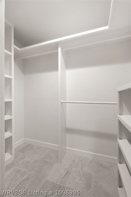 property viewer photo 25