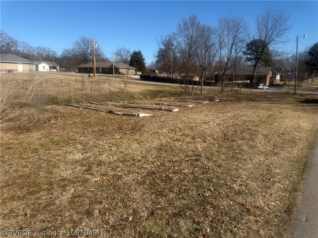 main property photo 9