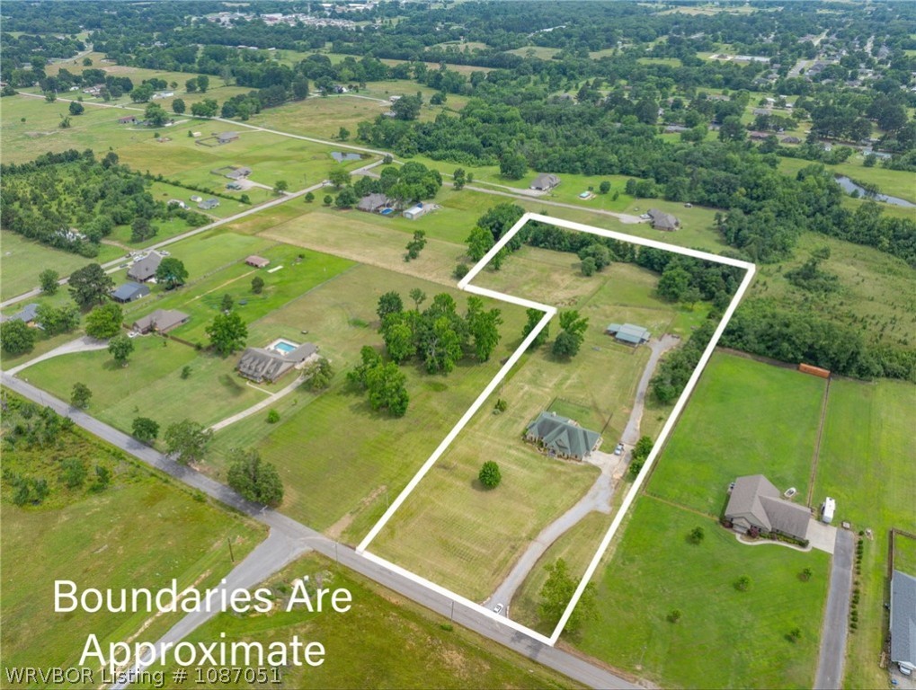 main property photo 35