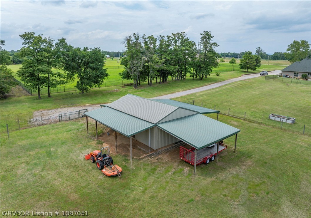 main property photo 37